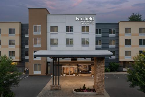 eine Darstellung der Vorderseite eines Gebäudes in der Unterkunft Fairfield Inn & Suites by Marriott Ithaca in Ithaca
