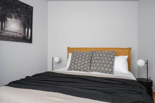 Your Cosy Perch in the Heart of the Athenian Buzz