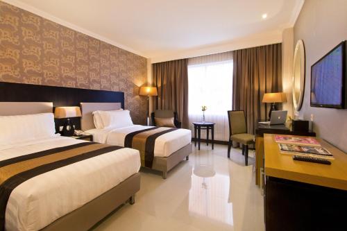 Gallery image of The Victoria Hotel Yogyakarta in Yogyakarta