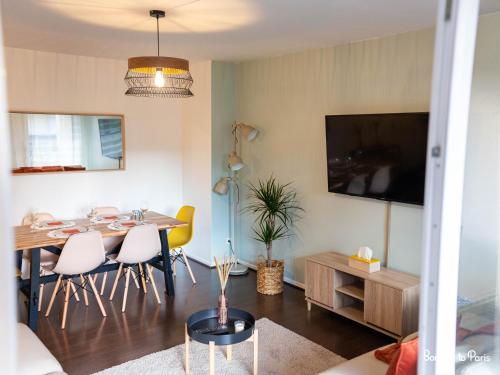 Photo de la galerie de l'établissement Bonjour to Paris - Disney, Balcon, Parking, 5 personnes, à Montévrain