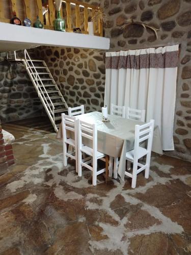 Casa de piedra en Nogolí