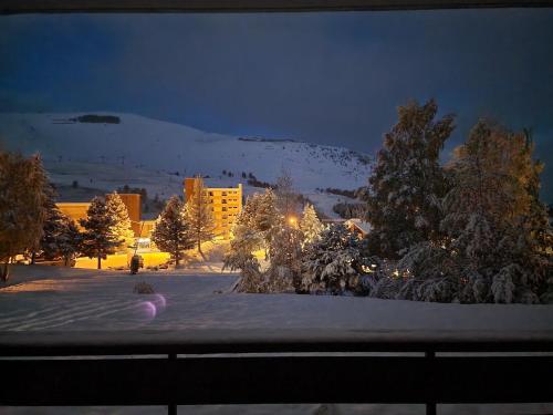 Chouette appartement au pied des pistes (4 max)