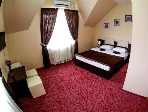 Gallery image of Art Hotel in Kamensk-Shakhtinskiy