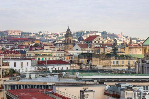 Vue générale sur Naples ou vue de la ville depuis la maison d'hôtes