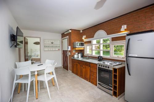 Η κουζίνα ή μικρή κουζίνα στο Punta Cerezo Apart