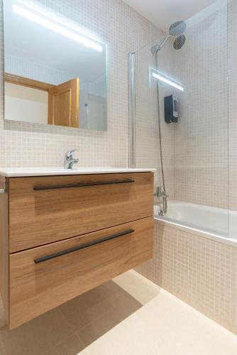 Carrera I & old town by ELE Apartments