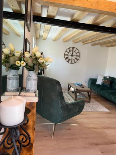 Gallery image of Cozy Cottage Style House in Kitchener