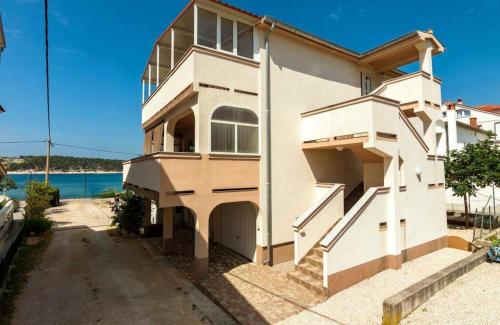 Apartments by the sea Barbat, Rab - 22093