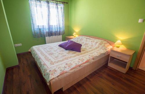 Apartments by the sea Barbat, Rab - 22093