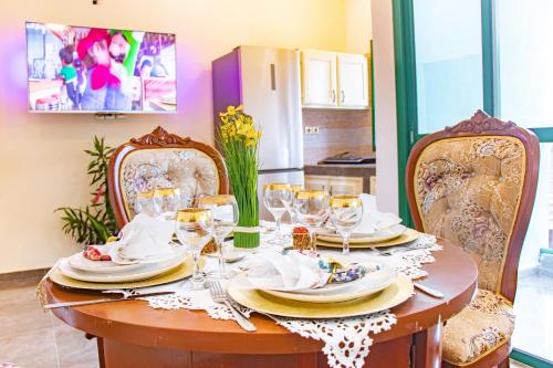 Fotografie z fotogalerie ubytování Appartement meublé en R1 Haut Standing 1CH v destinaci Yaoundé