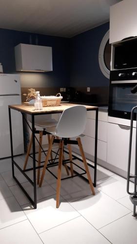 Logement privé à 50m des plages