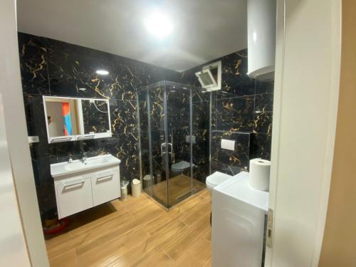 Bean Apartments 2 - Image 5