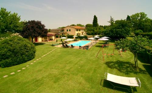 an aerial view of a yard with a swimming pool at Oasi di Agilla in Panicarola