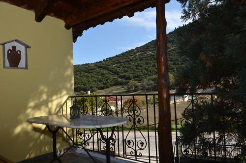 Φωτογραφία από το άλμπουμ του Σοφίτα στη Γραβιά