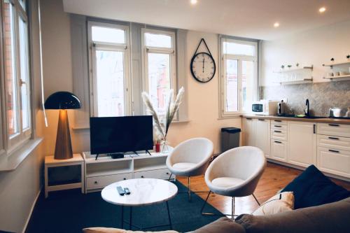 Dining area sa apartment