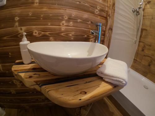 Koupelna v ubytování Penzion & Restaurant Pod Čerťákem