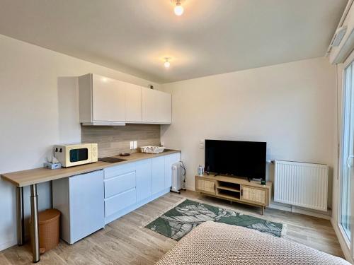 Studio cosy - 15 minutes from Paris and CDG Airport