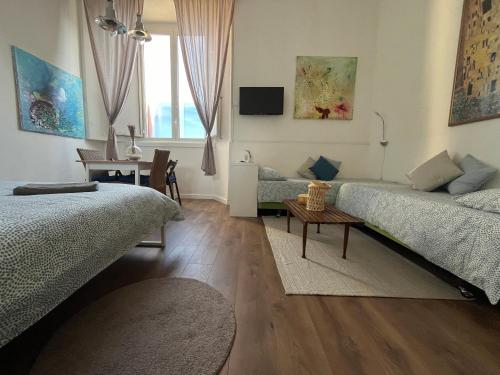 3B Studio Vesuvio