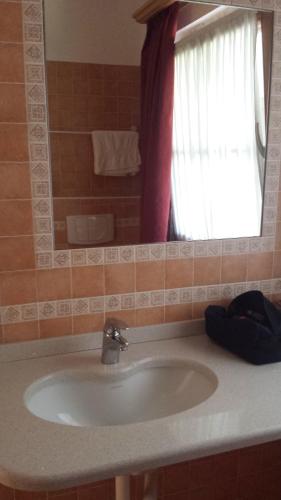 Phòng tắm tại B&B Rendena Chalet