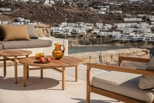 The Skyvilla Mykonos - A Landmark Property with Breathtaking Views of the Psarou bay