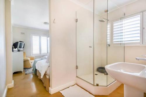 Ένα μπάνιο στο Sea, Sun, Kalk Bay, Dalebrook