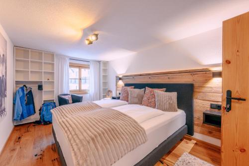Haus Richard Falch Chalet Apartment St Anton am Arlberg