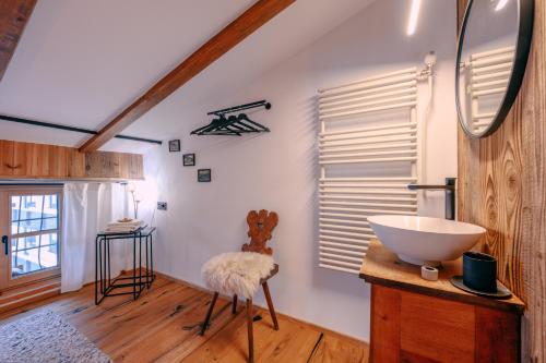 Fotografia z galérie ubytovania Haus Richard Falch - Inklusive kostenloser Premium-Sommerkarte v destinácii Sankt Anton am Arlberg