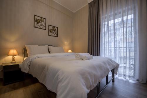 DELUXE CENTRAL 2 bdr APARTMENT