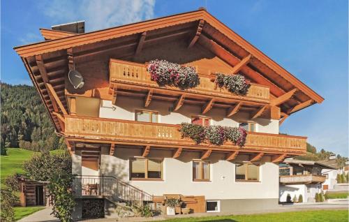 Nice Apartment In Itter With 3 Bedrooms And Wifi