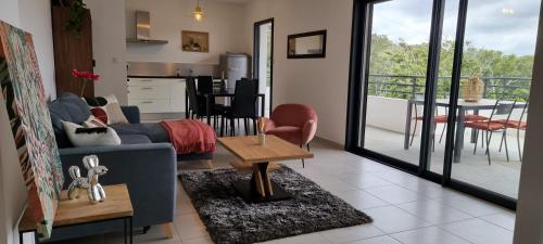 Appt. dans résidence pour 4/6 pers, avec piscine