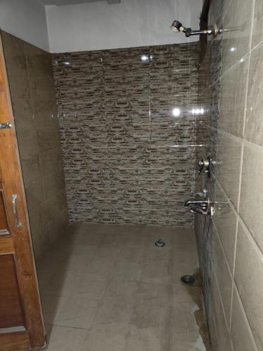 Bnb Kashi Darsan – Photos 2