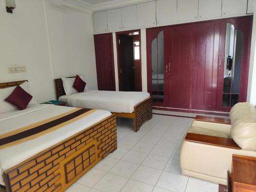 Gallery image of SHORTstay Apartments Rooms near Apollo shankara Nethralaya hospitalsGreams Road in Chennai