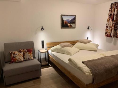 Postel nebo postele na pokoji v ubytování Haus Bergfrieden