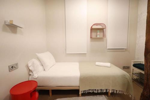 Prime Location Modern Stay
