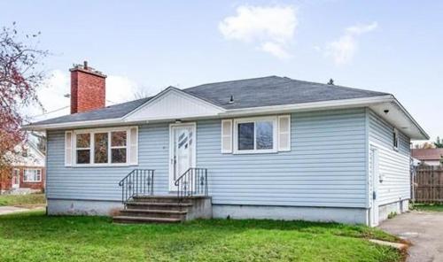 Lynn's Place