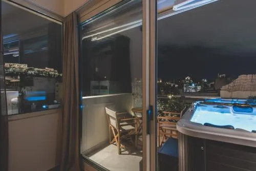Living Stone Condo Hotel