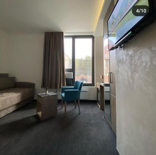 TV/trung tâm giải trí tại Apolo Royal studio