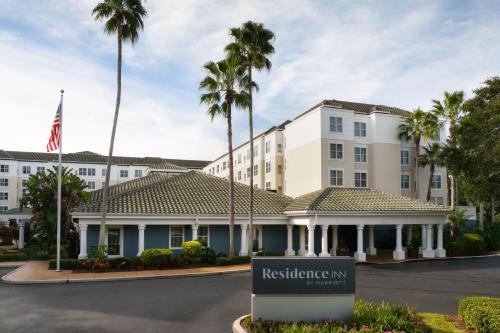 una representación del hotel restaurado de la posada en Residence Inn Orlando Lake Buena Vista, en Orlando