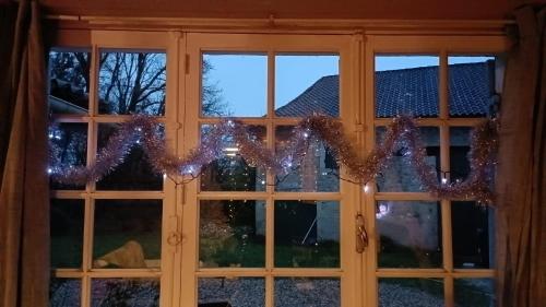 Photo de la galerie de l'établissement Maison au calme sur une propriété de 40 hectares, à Bassillac