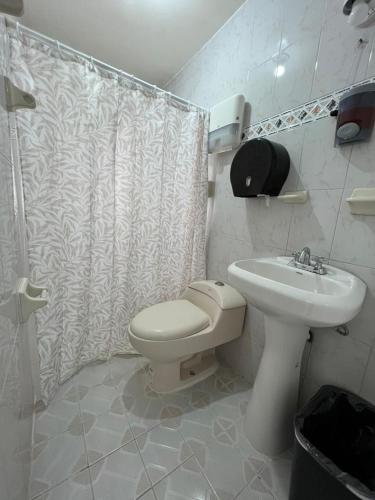 Hostal Luna 49 Mixto – Photos 3