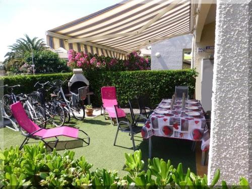 Hameau du Rivage 224 - Rez de jardin climatisé - 3 étoiles - 6 Pers - Jardin - Piscine - Vélos prêtés - Parking - 400m de la plage de La Lagune - WIFI
