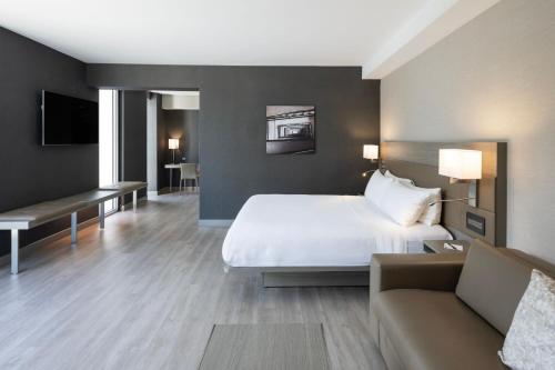 AC Hotel Miami Wynwood Image