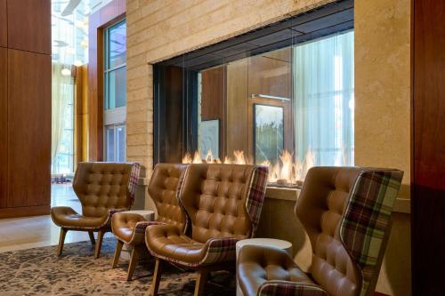 Residence Inn Arlington Capital View Image