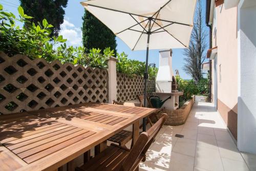 Gallery image of 2-bedroom Istrian house with terrace in Koper