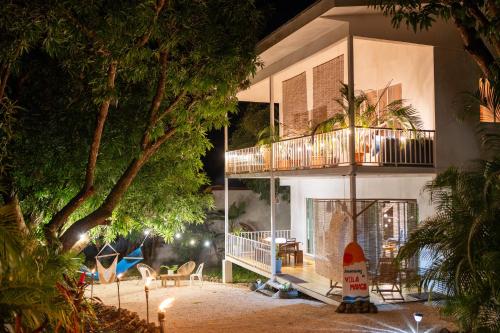 Mango Surf Villas - Santa Teresa Beach