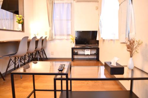 恵比寿二丁目戸建にあるテレビまたはエンターテインメントセンター