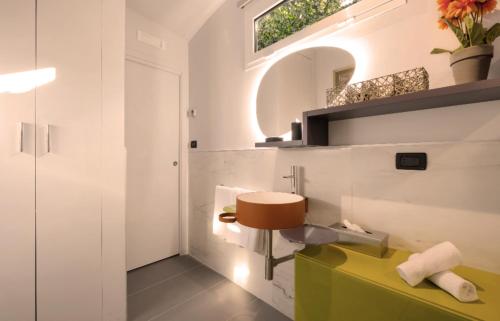 Lata Rana Colosseum Luxury Loft