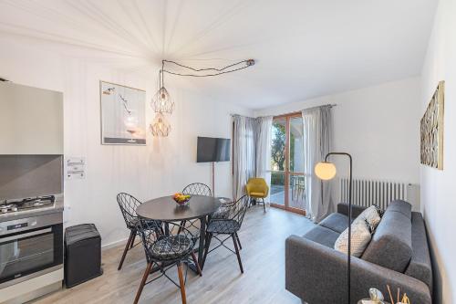 Φωτογραφία από το άλμπουμ του Le Giare PT-7 by Wonderful Italy σε Polpenazze del Garda