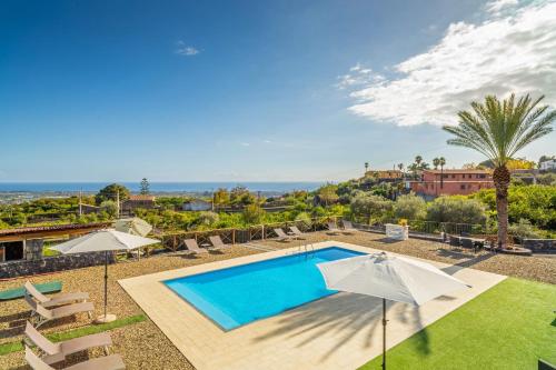 Vittoria Holidays Home2