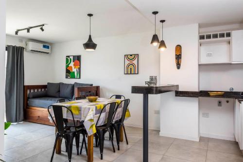 Hermoso departamento en Maipú 49 - cochera para vehículos chicos